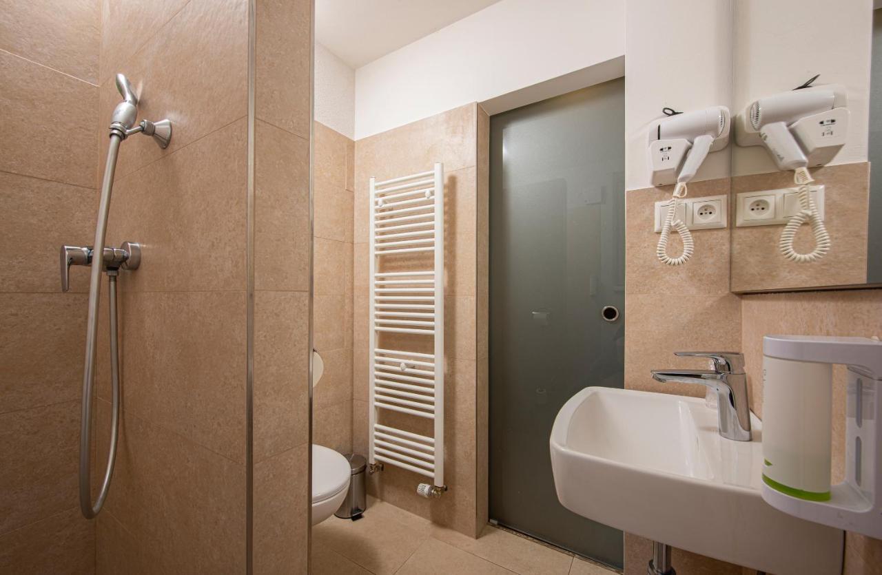 Residence Sirava *** Kaluža 外观 照片